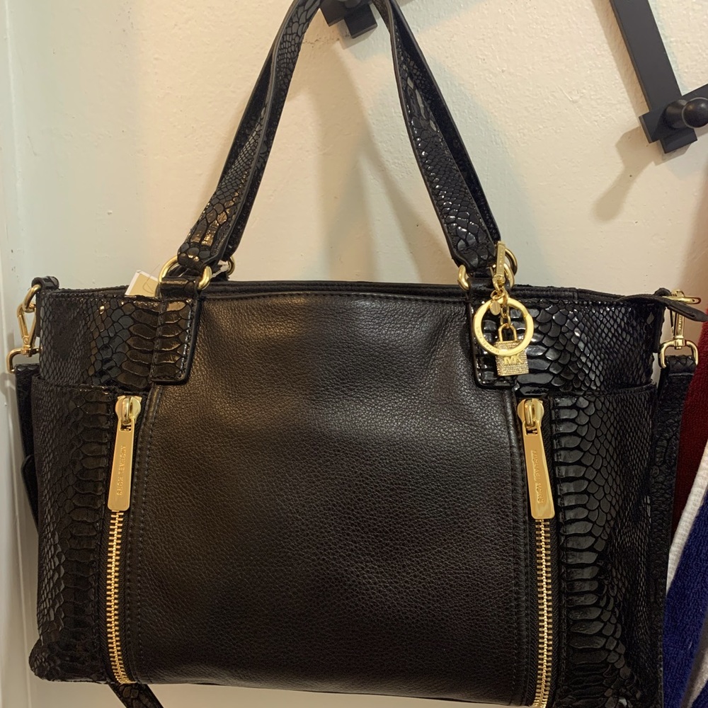 Brand new MK purse with wallet